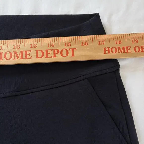 Saint + Sophia Putney Pull On Pants Size 12 Navy Blue Relaxed Straight Pockets - Picture 16 of 16